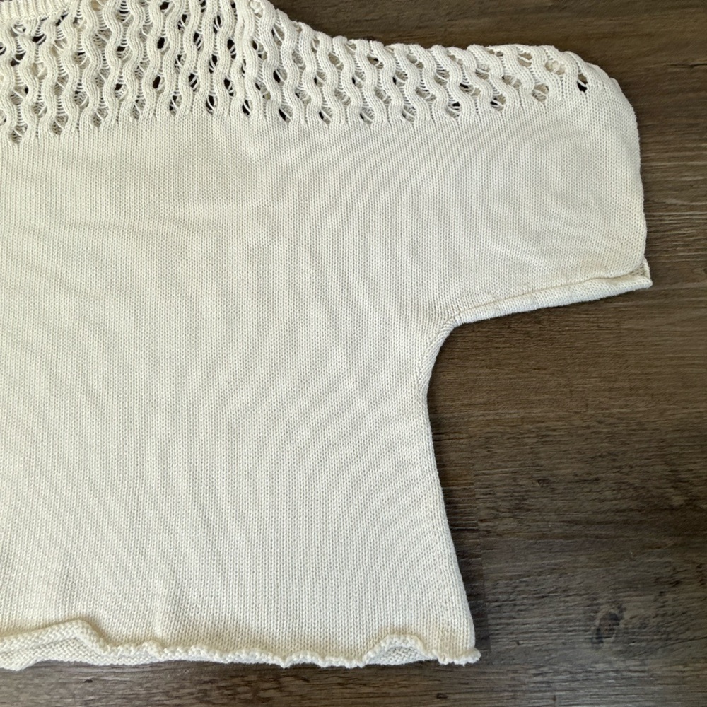 Wol Hide Women’s White Oversized Cropped Knot Organic Cotton Sweater, size M/L - Picture 12 of 12